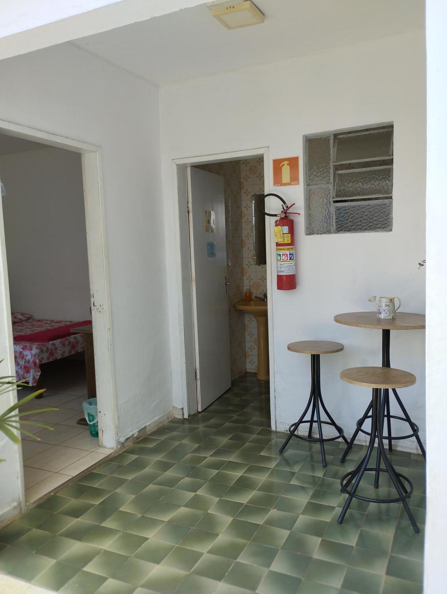 Flor De Lis Hostal *