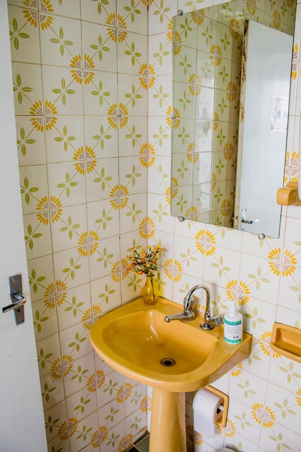 Hostal Flor De Lis *